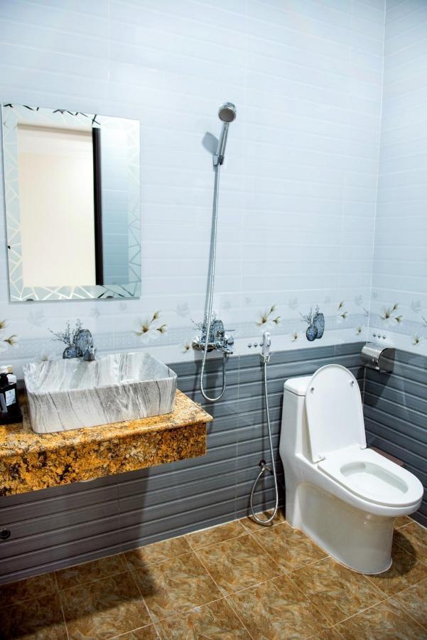 פלייקו Minh Lam Hotel מראה חיצוני תמונה