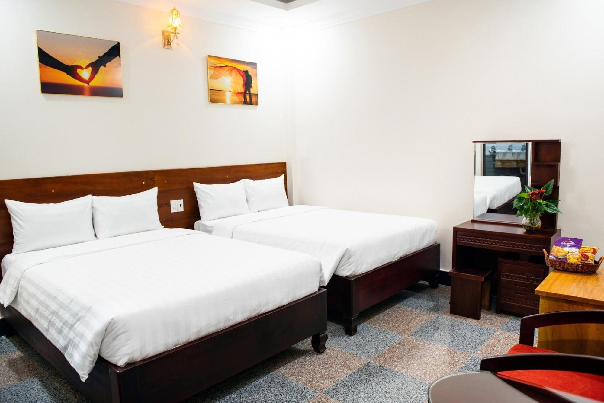 פלייקו Minh Lam Hotel מראה חיצוני תמונה